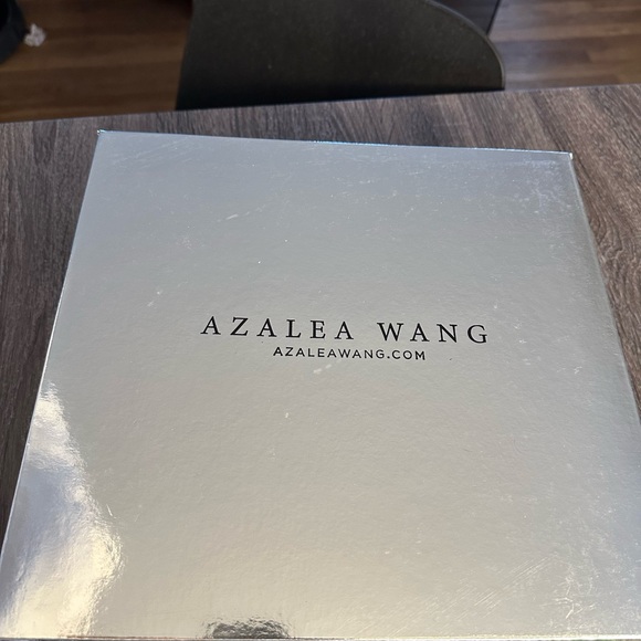 Azalea Wang Diligent Bone boots - 8.5 - Picture 7 of 8